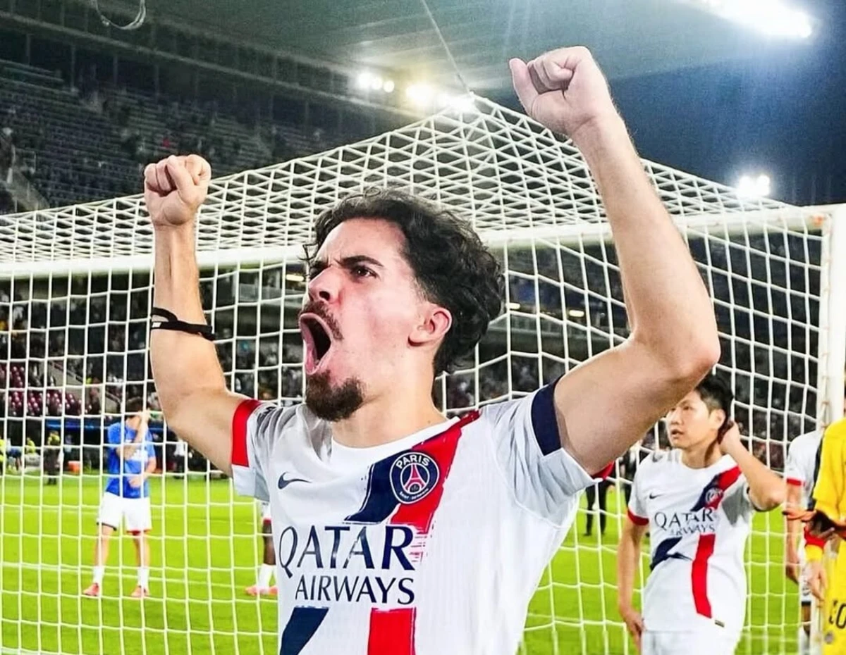 Vitinha festeja em Barcelona