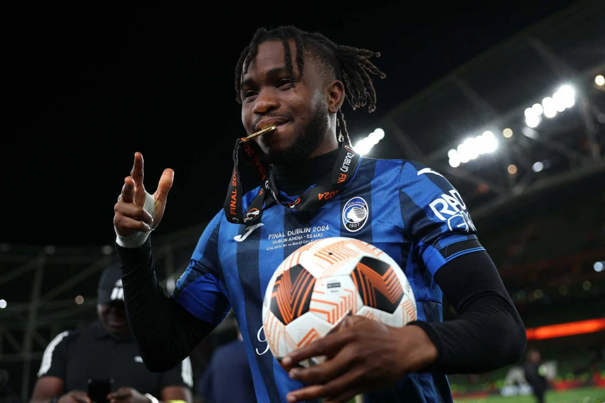 Lookman recordou a conquista da Liga Europa