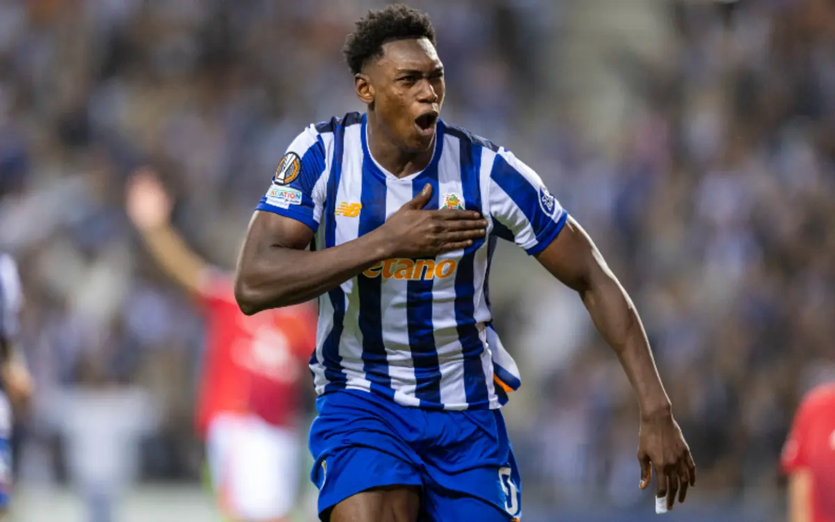 Samu leva sete golos em seis jogos pelo FC Porto (Créditos: Leonel de Castro/Global Imagens)