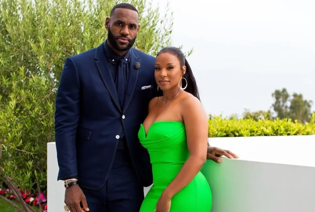 LeBron e Savannah James (créditos: Instagram)