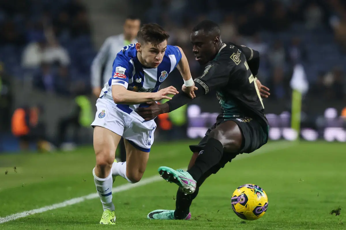 Imagem de contexto do artigo "Não havia a irreverência de Francisco no FC Porto desde Brahimi e Corona"