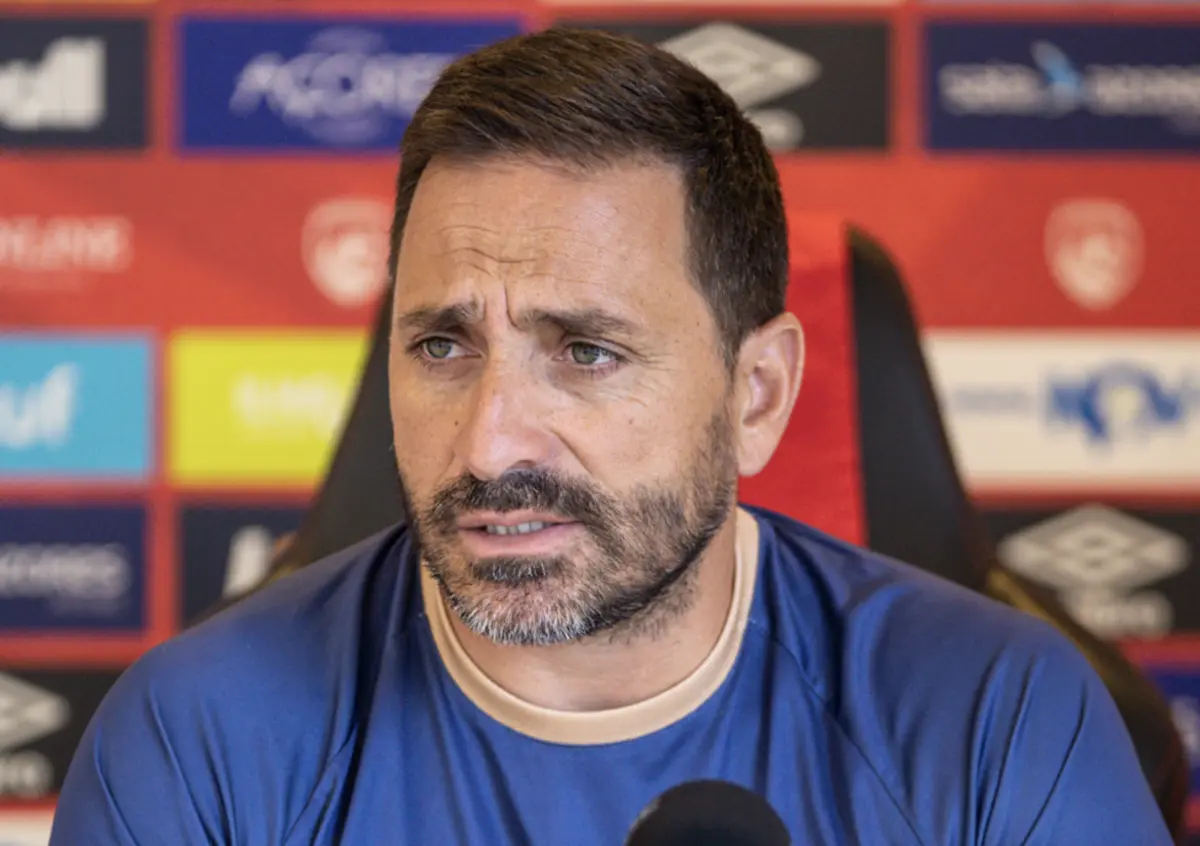 Vasco Matos, treinador do Santa Clara