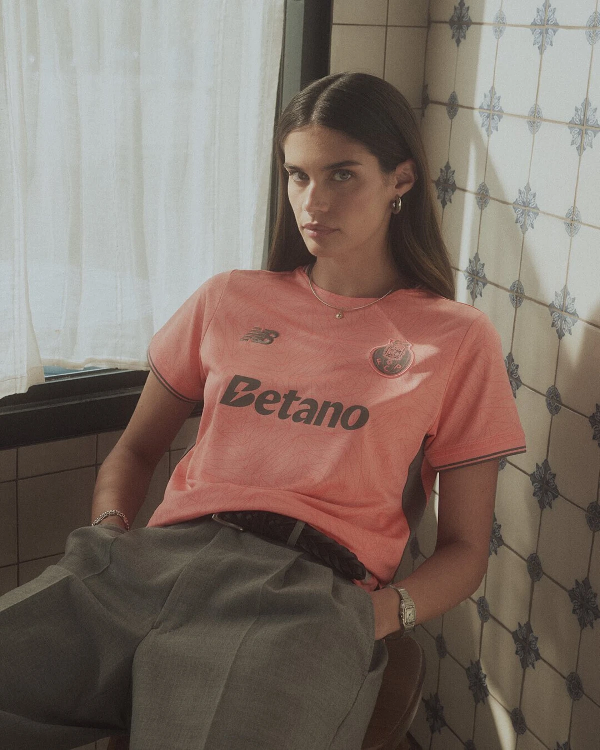 Imagem de contexto do artigo Sara Sampaio dá a cara pelos novos equipamentos do FC Porto: veja as imagens