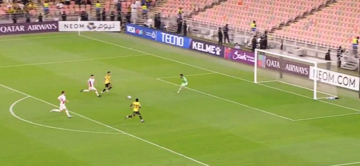 Imagem de contexto do artigo Roger estreia-se a marcar pelo Al Ittihad, de Sérgio Conceição. Veja o golo