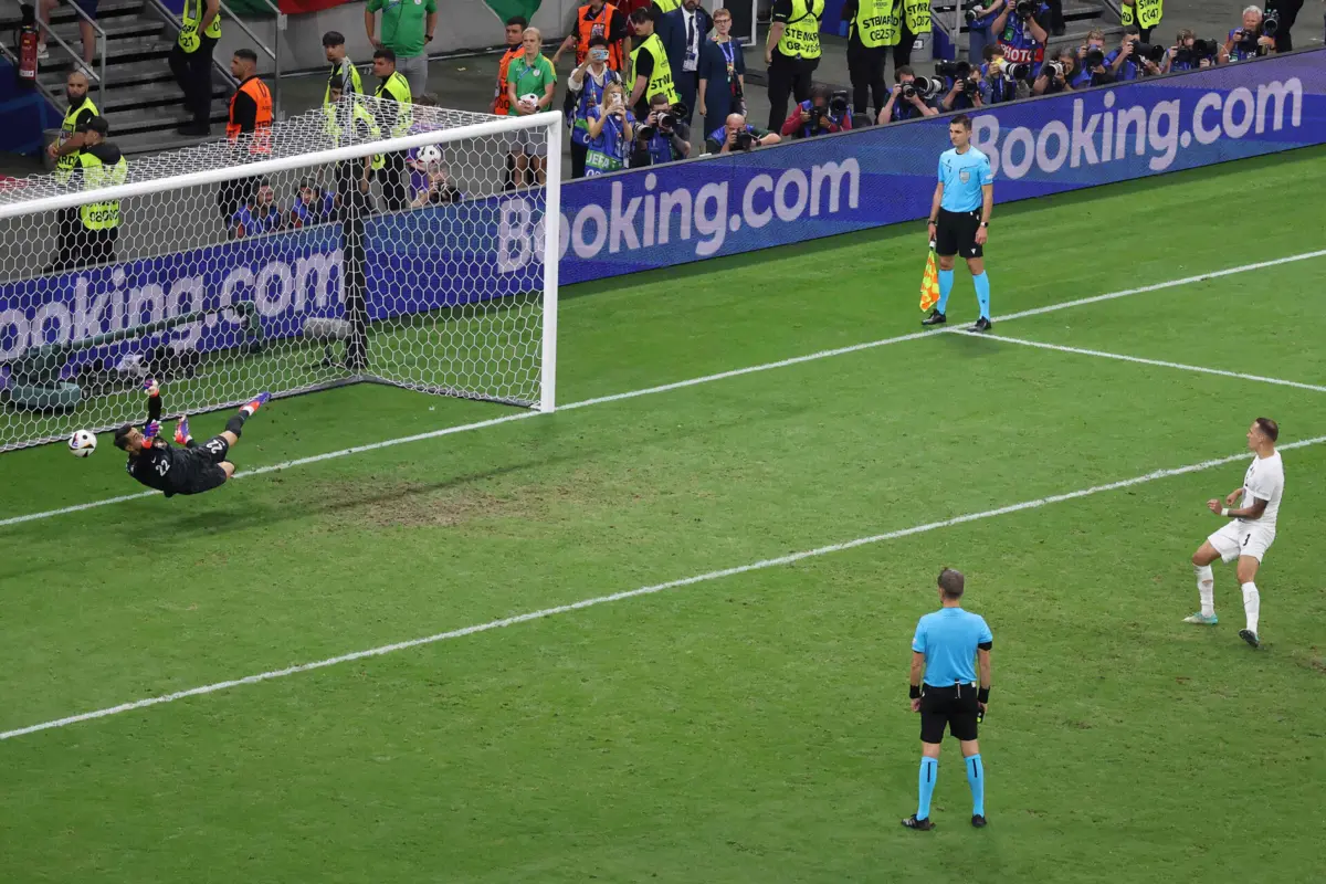 Diogo Costa (Créditos: AFP)