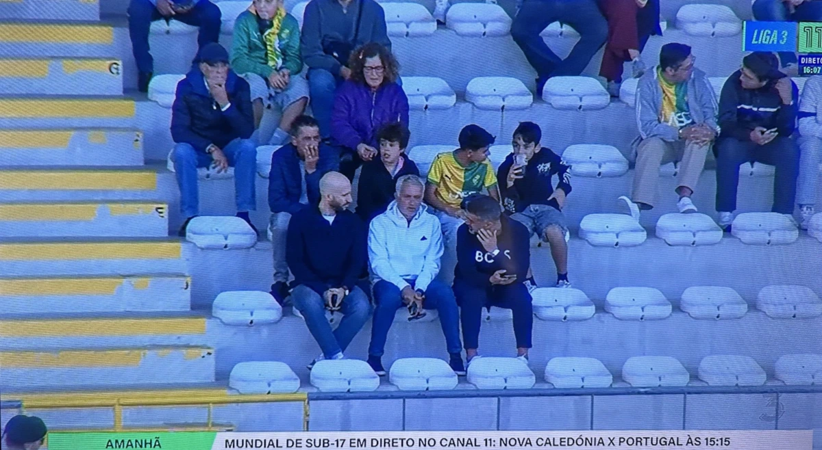 José Mourinho assistiu ao jogo entre Atlético e Mafra