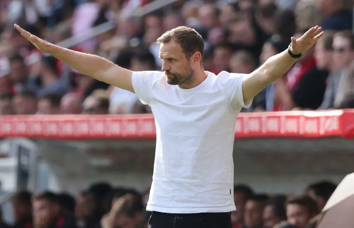 Bo Svensson rescinde com Mainz 05, último na Bundesliga