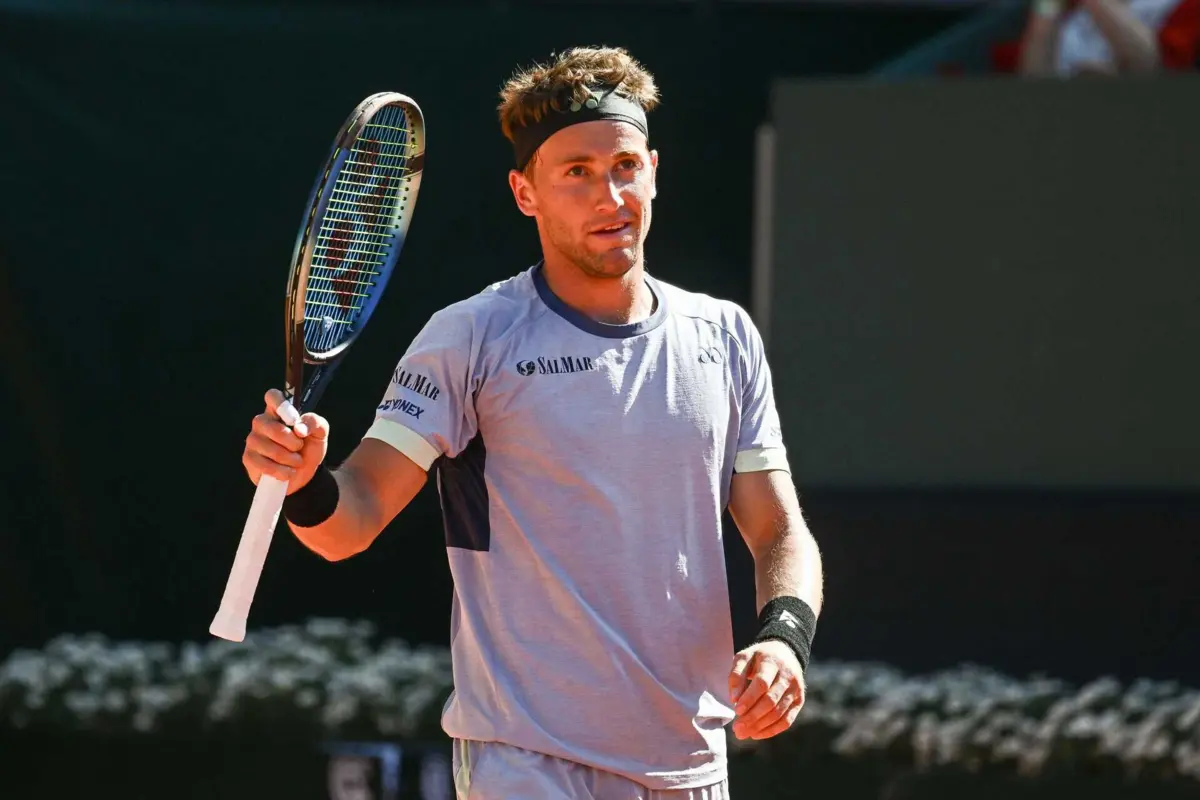 Casper Ruud (Créditos: Fabrice COFFRINI / AFP)