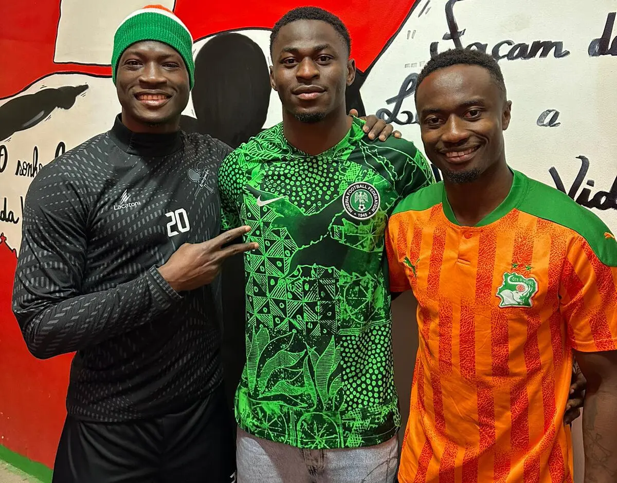 Mozino, Godwin e Zag