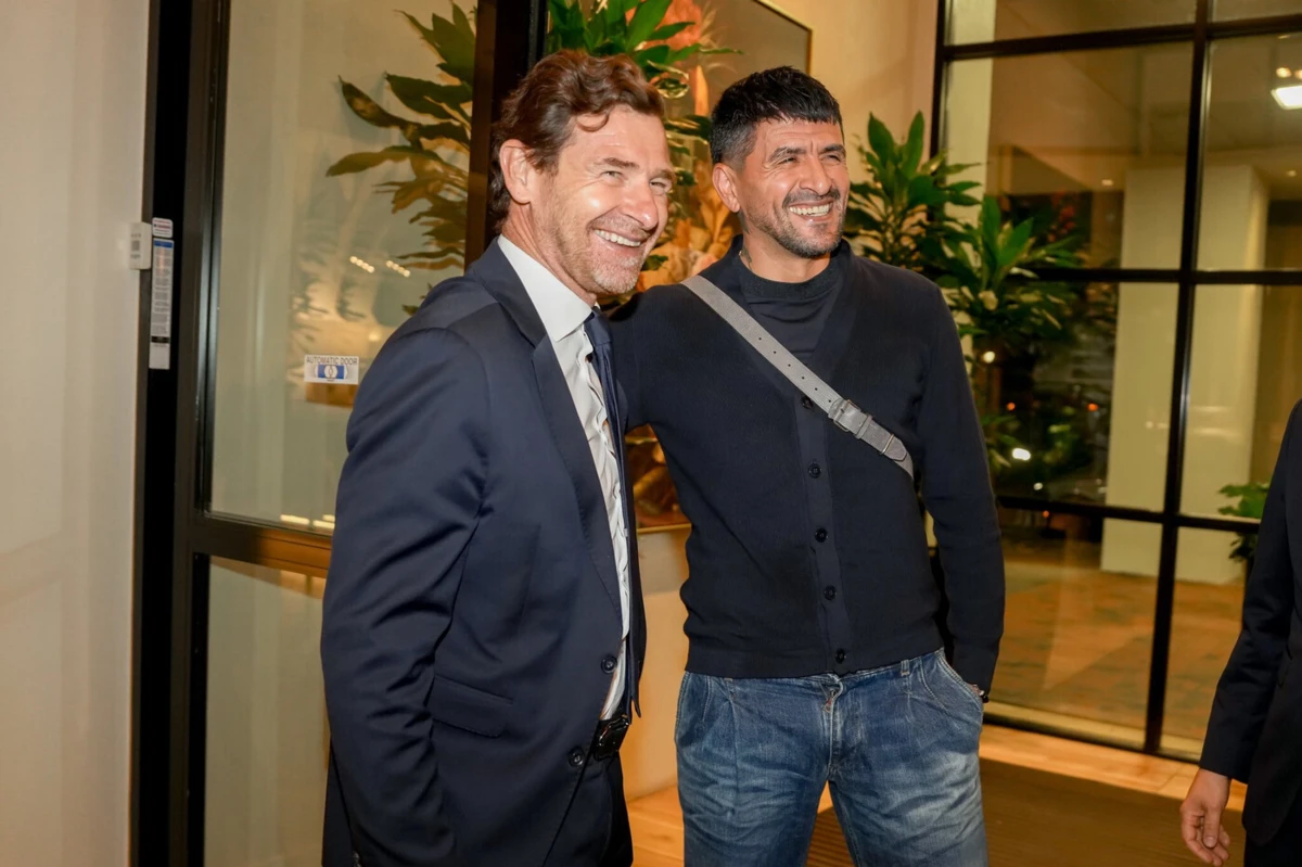 André Villas-Boas e Lucho González (créditos: FC Porto)