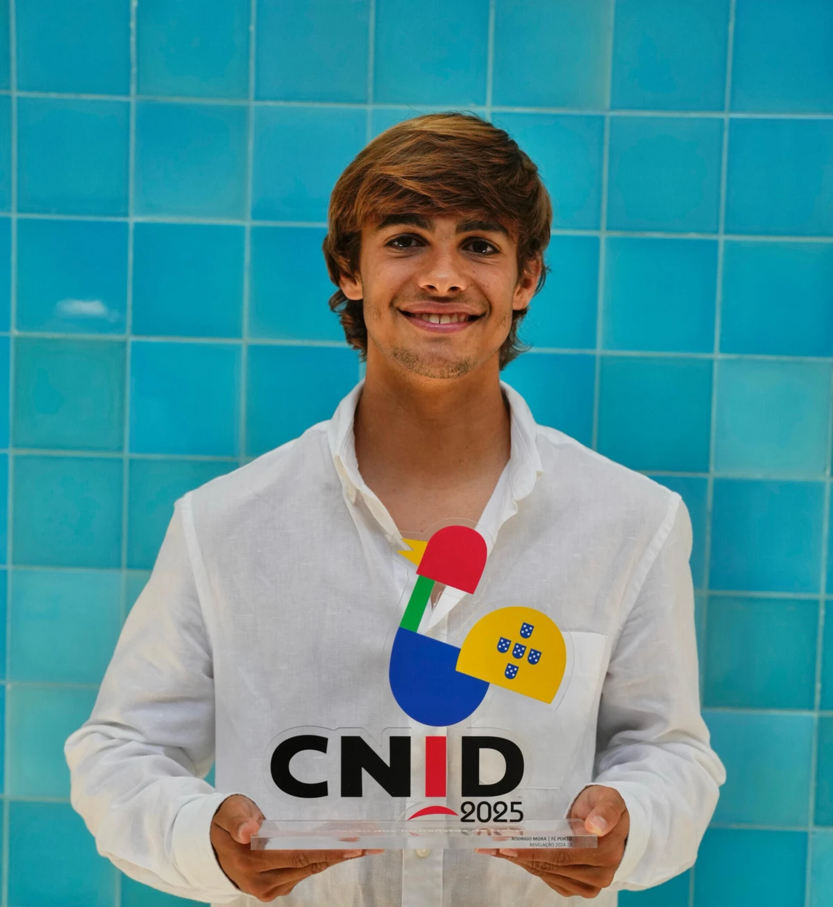 Imagem de contexto do artigo Rodrigo Mora recebeu prémio de revelação do ano: "Agradecer por terem acreditado em mim"