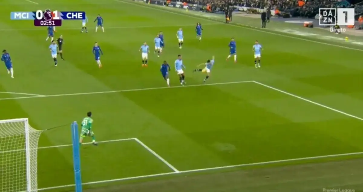 Imagem de contexto do artigo Khusanov erra na estreia pelo City e "oferece" golo ao Chelsea: ora veja