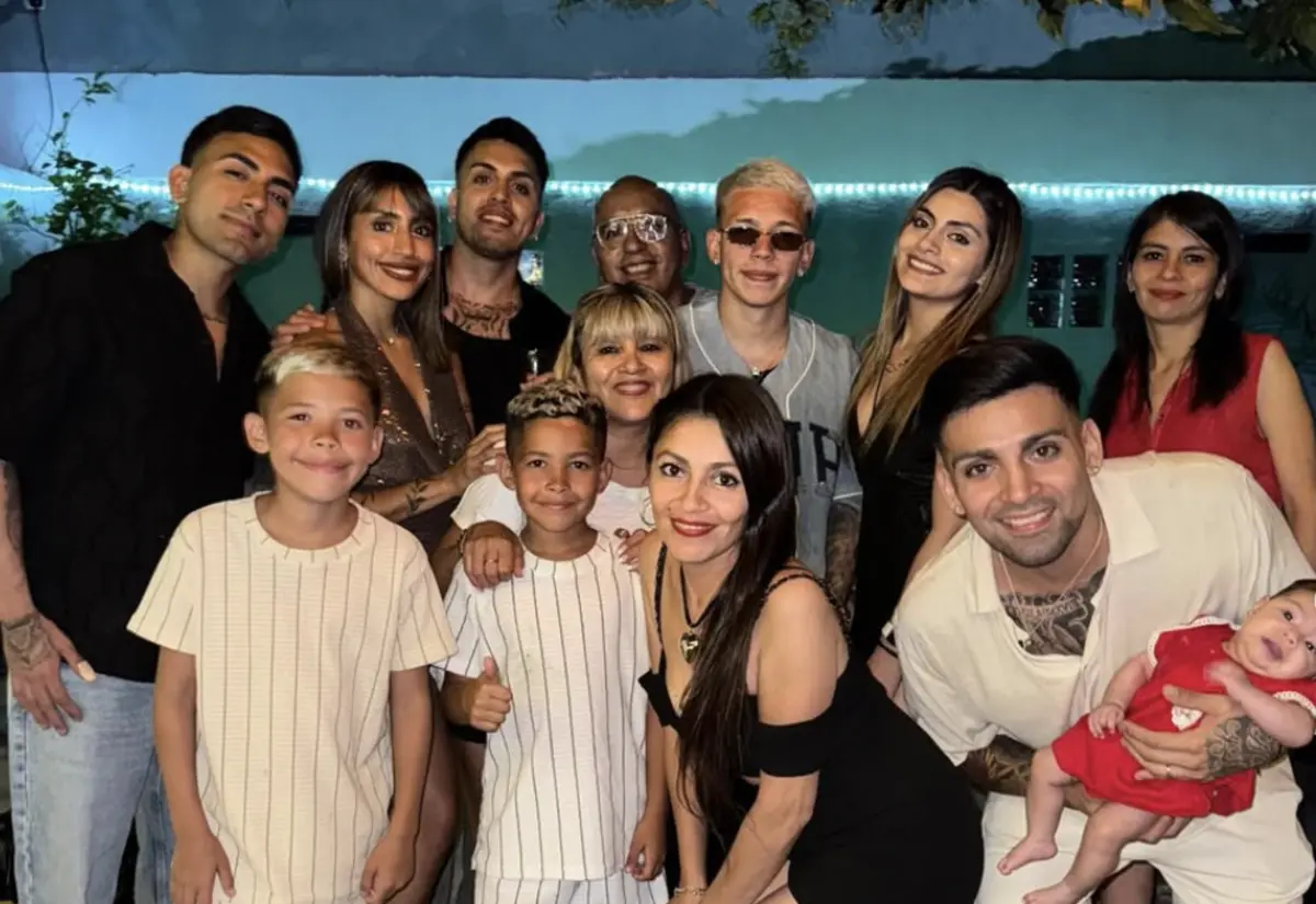 Imagem de contexto do artigo Natal do Benfica: Trubin a pedalar e Prestianni em clima quente