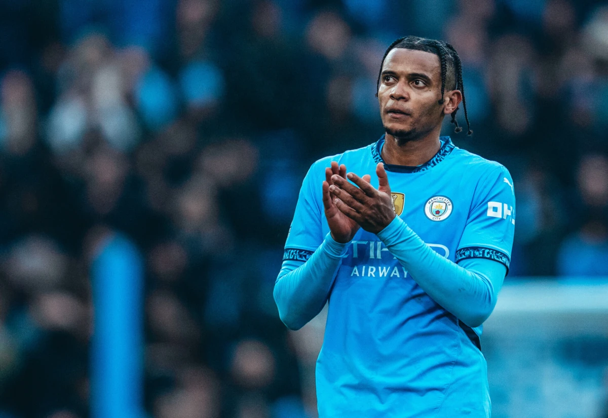 Akanji (créditos: Manchester City)