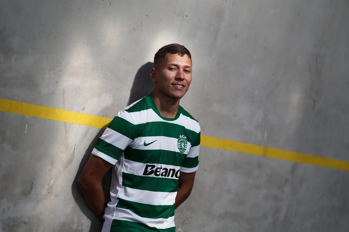 Imagem de contexto do artigo Oficial: Kauã Oliveira assina em definitivo pelo Sporting