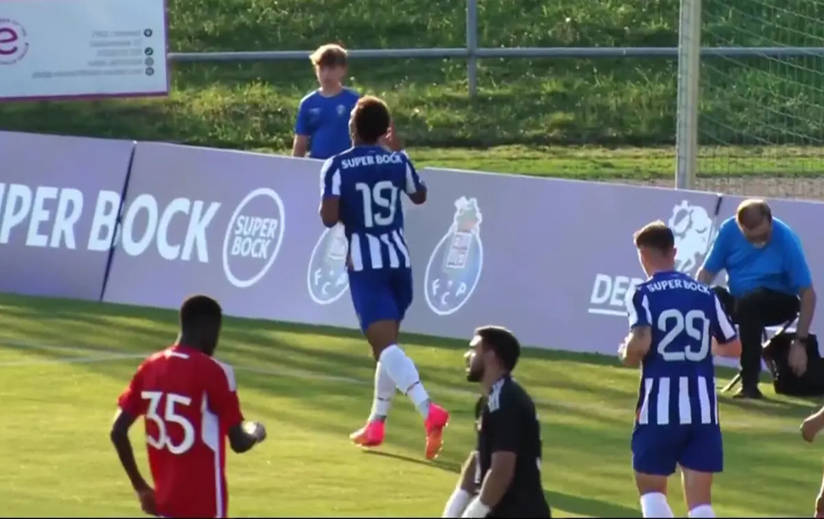 Imagem de contexto do artigo Namaso demora quatro minutos a abrir o marcador no FC Porto-Al Arabi. Ora veja