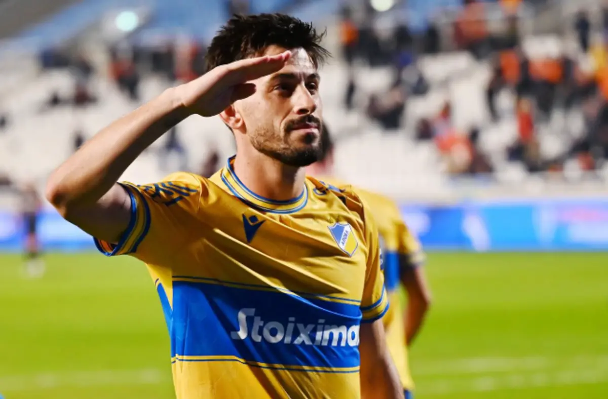 Imagem de contexto do artigo Pizzi deixa Apoel e está de regresso a Portugal