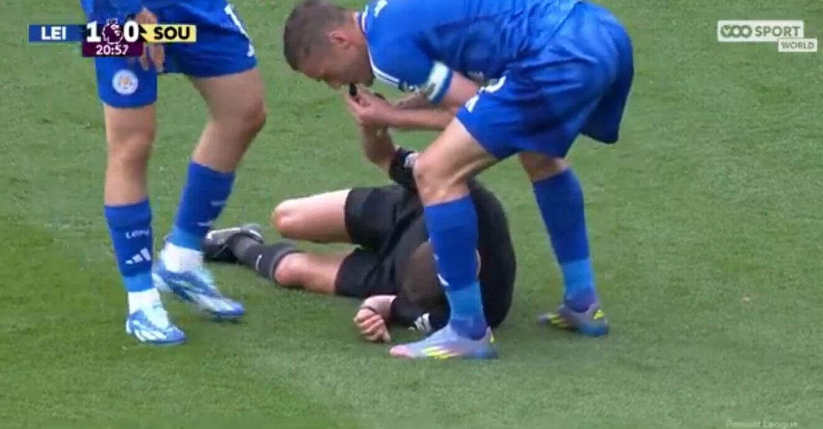 Imagem de contexto do artigo Insólito na Premier League: árbitro caído e é Jamie Vardy quem apita