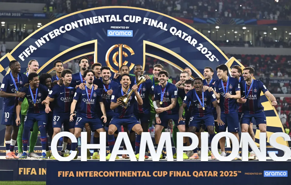 Jogadores do PSG festejaram a conquista da Taça Intercontinental
