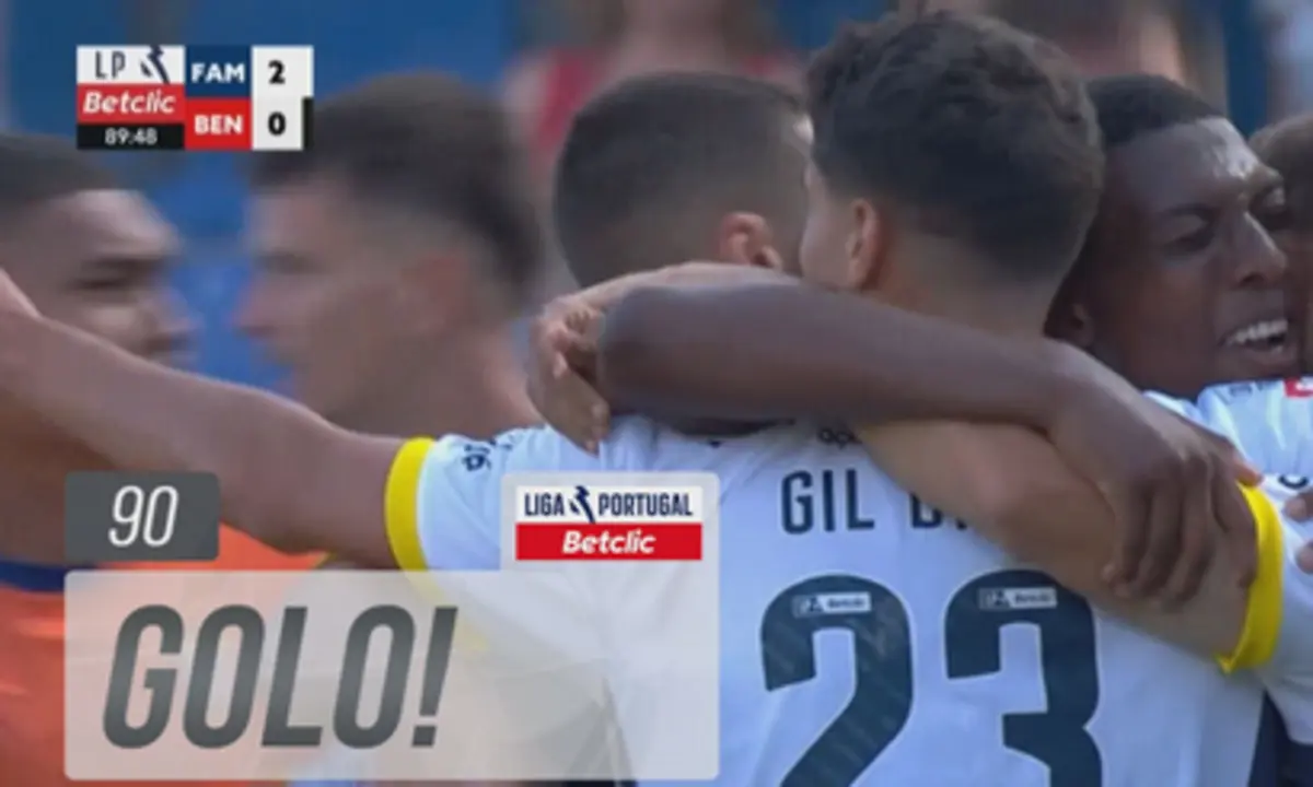 Imagem de contexto do artigo Famalicão-Benfica: passividade do Benfica e remate de Zaydou. Veja o 2-0
