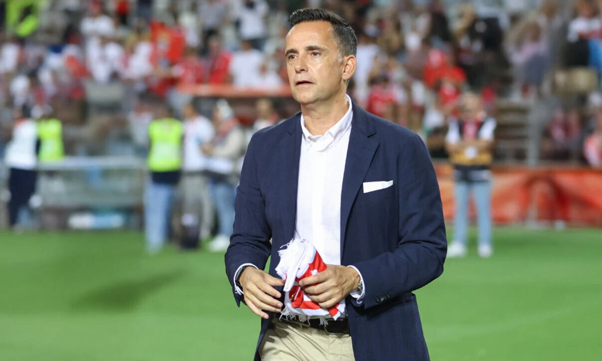 Imagem de contexto do artigo Mário Branco fala da arbitragem após Alverca-Benfica: "Vamos estar atentos e vigilantes"