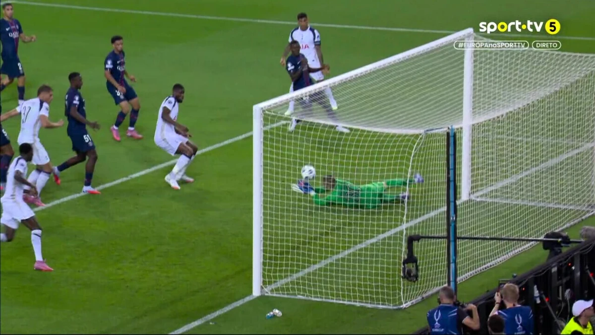 Imagem de contexto do artigo Supertaça Europeia: Chevalier facilita e Tottenham aumenta vantagem. Ora veja