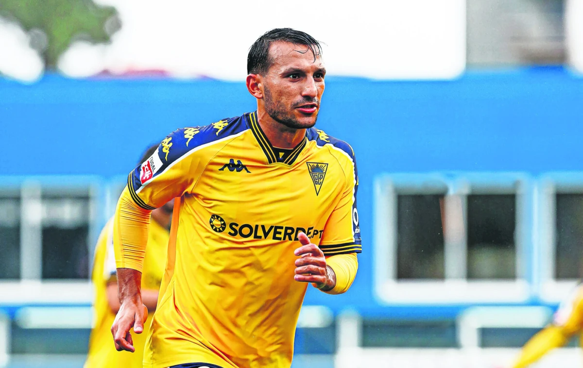 João Carvalho, jogador do Estoril