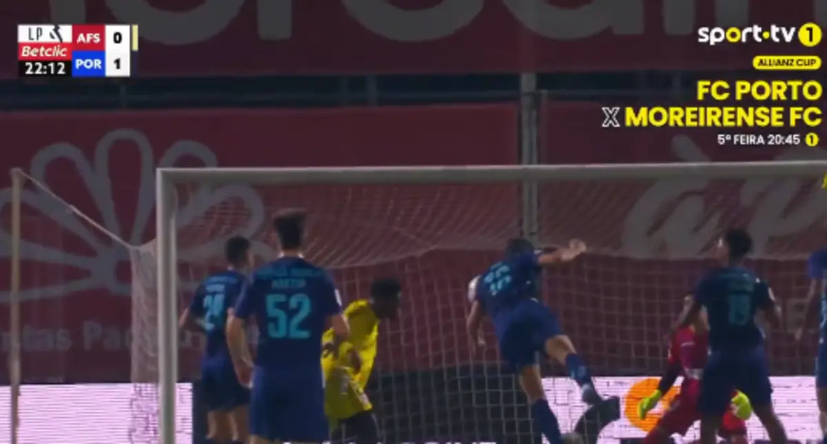 Imagem de contexto do artigo Assistência de Fábio Vieira e golo de Nico González no Aves SAD-FC Porto. Veja o lance