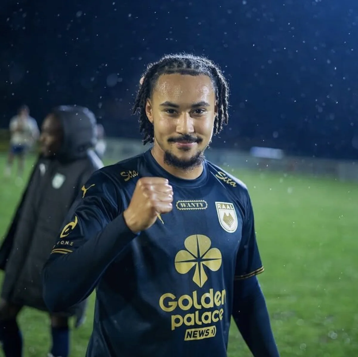 Imagem de contexto do artigo Médio francês voltou a jogar profissionalmente dois anos depois de tentativa de suicídio