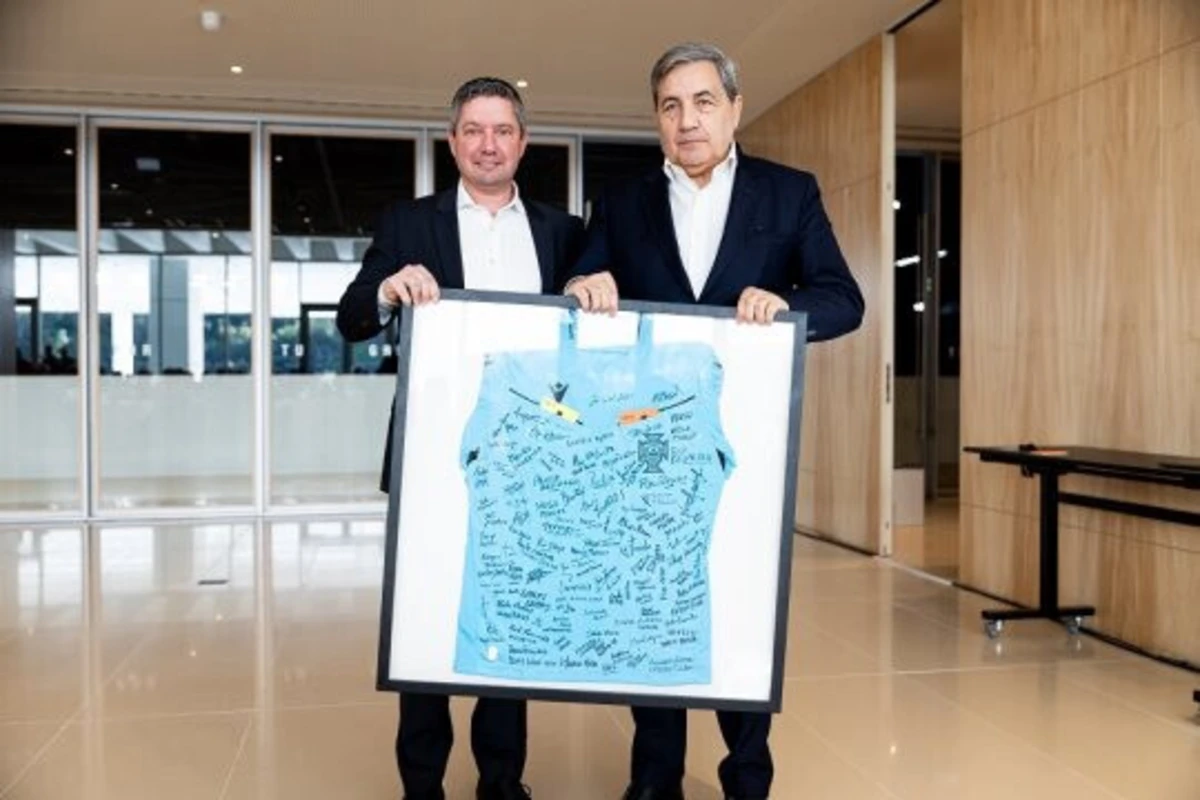 Imagem de contexto do artigo Fontelas Gomes faz agradecimento pelo trabalho de Fernando Gomes na FPF