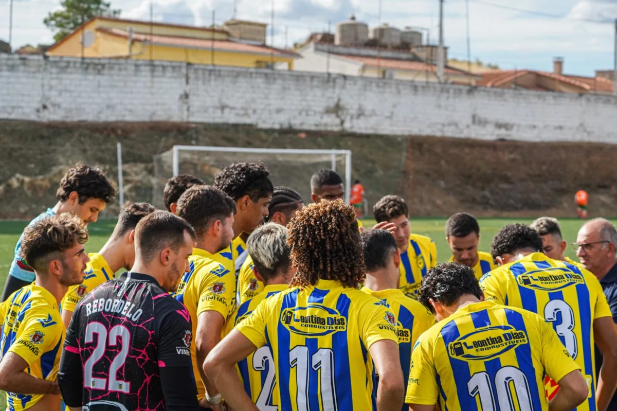 Imagem de contexto do artigo "Há dois jogadores que vão trabalhar de madrugada, e um deles, padeiro, só vai sair de manhã"