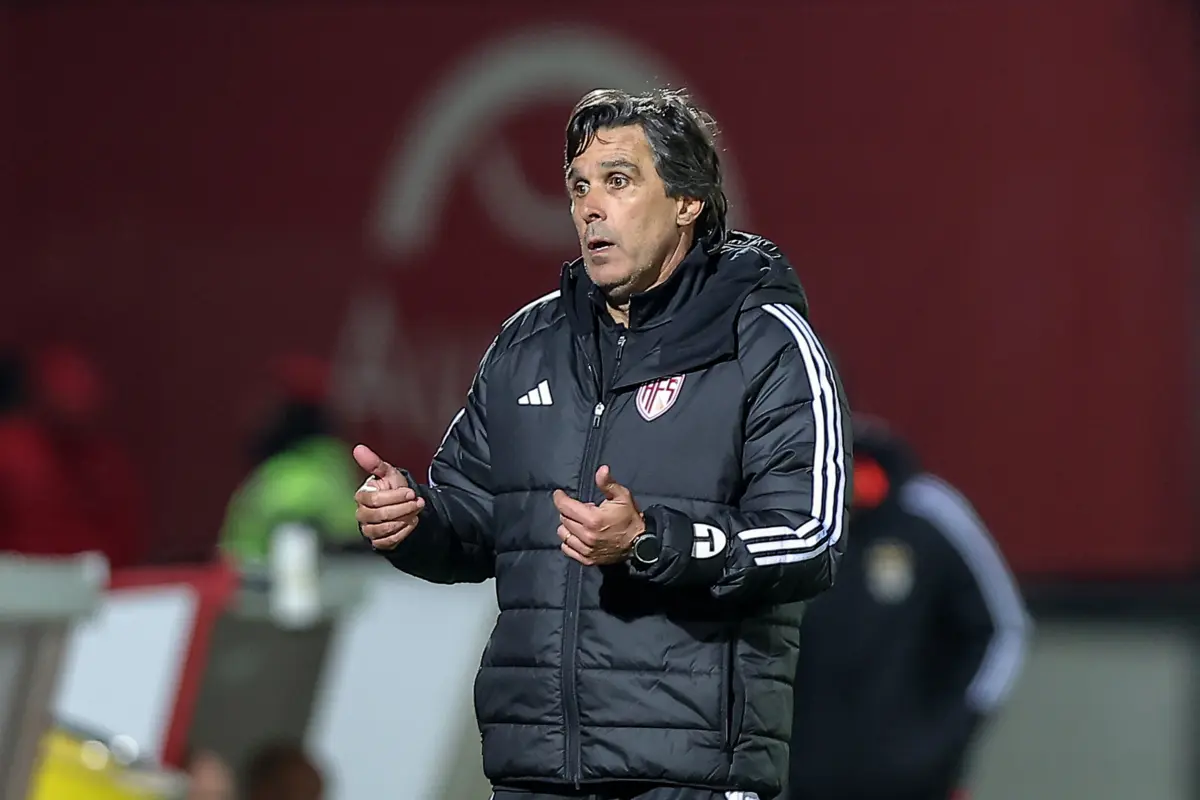 Imagem de contexto do artigo Depois das contratações, saídas passam a prioridade no Aves SAD