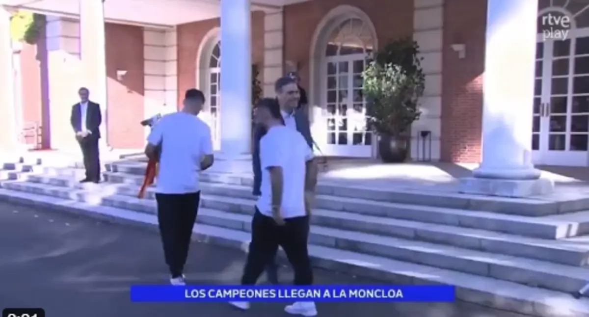 Imagem de contexto do artigo Carvajal e o primeiro-ministro espanhol: o momento que corre nas redes sociais