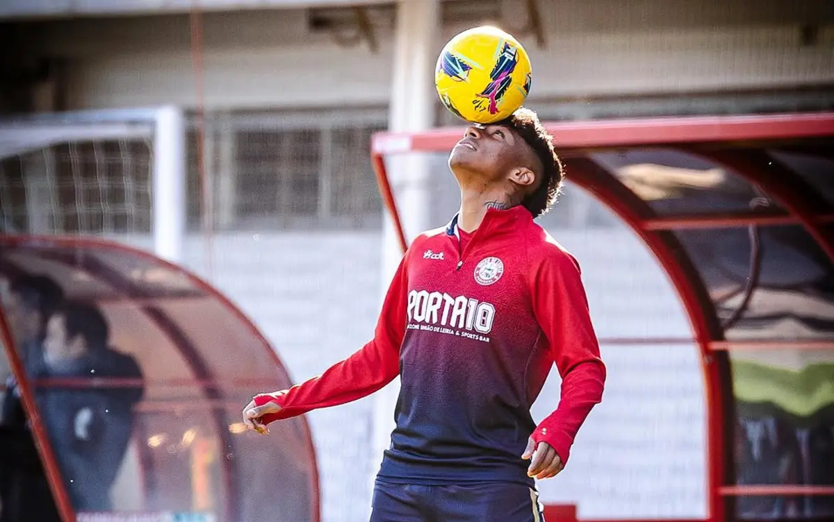 Imagem de contexto do artigo Apesar da chegada de Biel ao Sporting, Alisson ainda não é carta fora do baralho