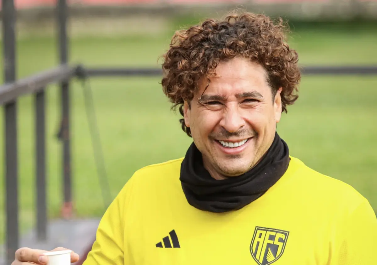 Imagem de contexto do artigo Insólito: Ochoa negociou com clube espanhol, mas disse que ia tomar café e não voltou