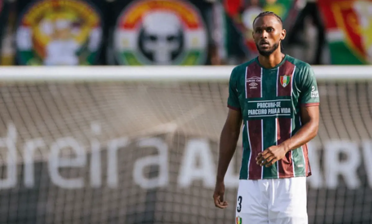 Till Cissokho (Créditos: Estrela da Amadora)