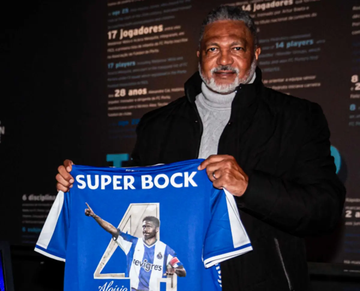 Imagem de contexto do artigo Antigo central Aloísio visitou o Museu FC Porto. Veja as imagens