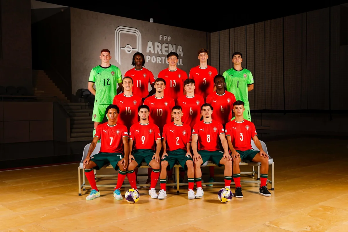 Imagem de contexto do artigo "Ganhámos o título há dois anos e temos de continuar o trabalho que foi feito pela outra geração"