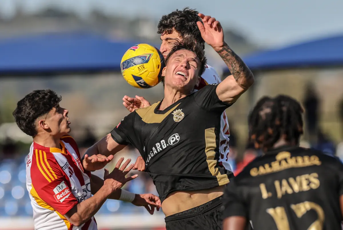 Duelo intenso, mas sem golos