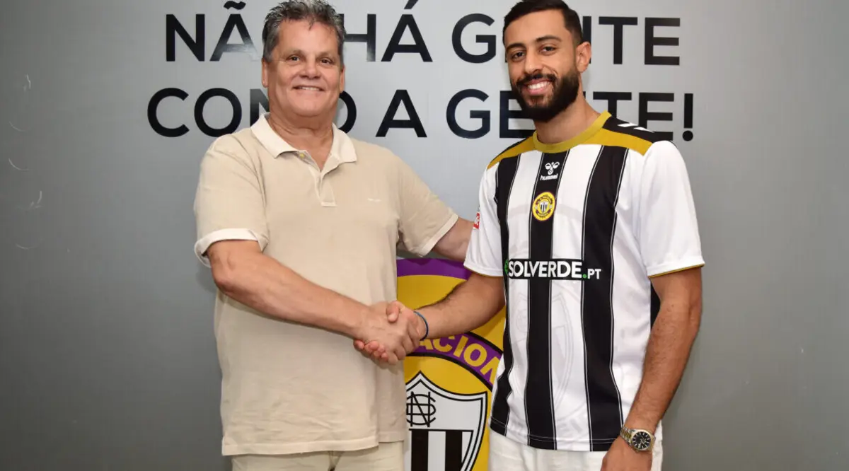 Imagem de contexto do artigo Chiheb Labidi já treina às ordens de Tiago Margarido no Nacional