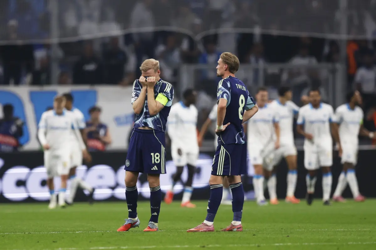 Ajax foi goleado pelo Marselha