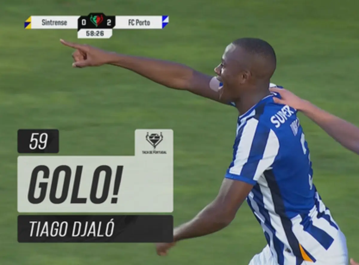 Imagem de contexto do artigo Tiago Djaló: estreia, golo no Sintrense-FC Porto e festa com a família