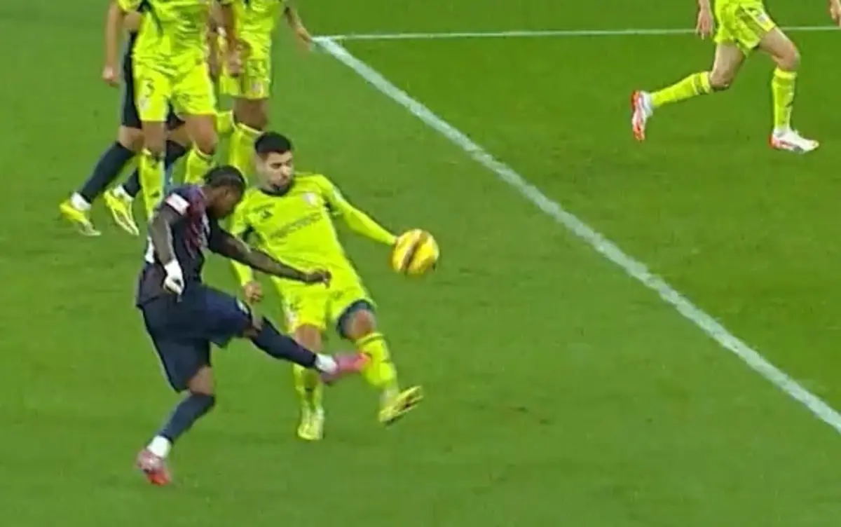 Imagem de contexto do artigo Benfica questiona critério e lembra penálti de António Silva: "A favor, já não é..."