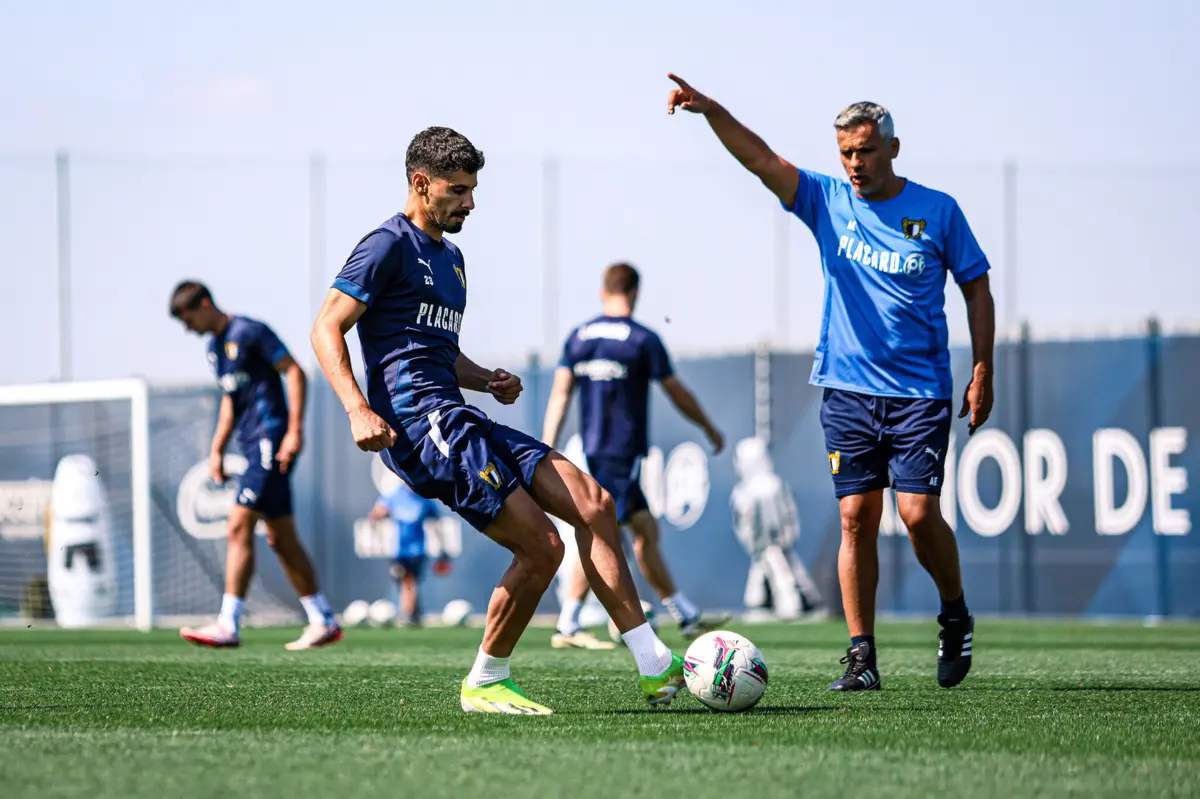 Evangelista já levou o Arouca à Europa (Créditos: Futebol Clube de Famalicão)