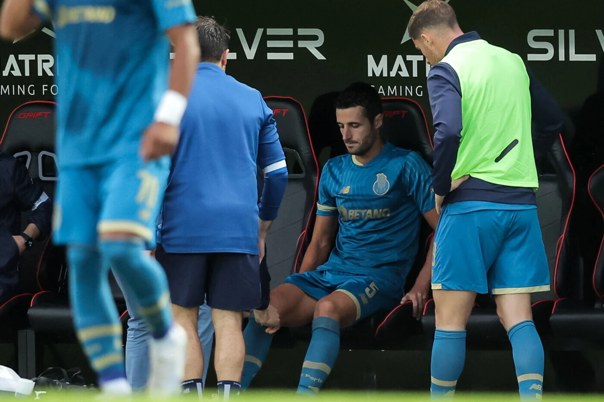Marcano lesionou-se na visita do FC Porto à Reboleira