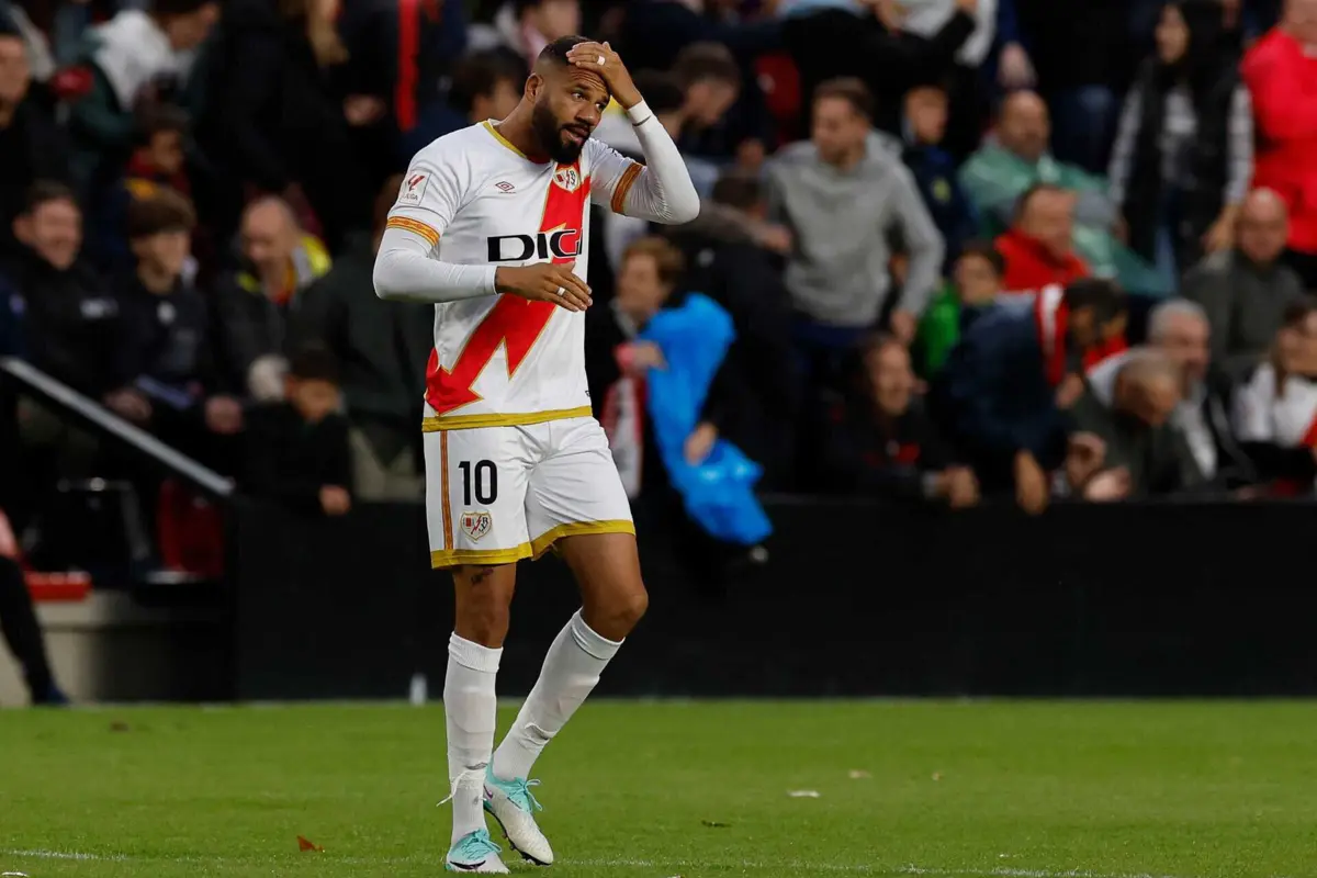 Imagem de contexto do artigo Elche ou Saragoça: os possíveis destinos de Bebé