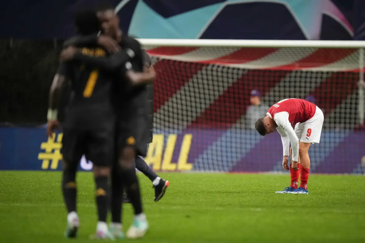 Abel Ruiz desiludido com a derrota frente ao Real Madrid