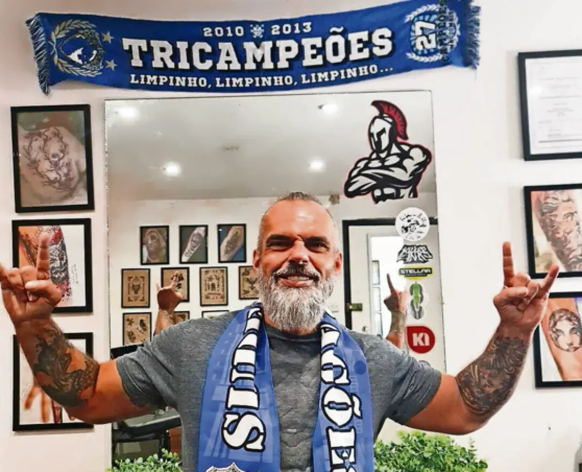 Imagem de contexto do artigo O tatuador "azul" de Nottingham: "Respeitam a grandeza do FC Porto"