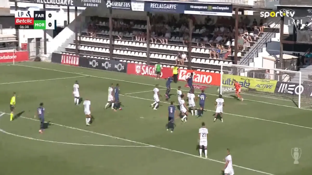 Imagem de contexto do artigo Cabeça de Maracás desfez o nulo no jogo entre Farense e Moreirense