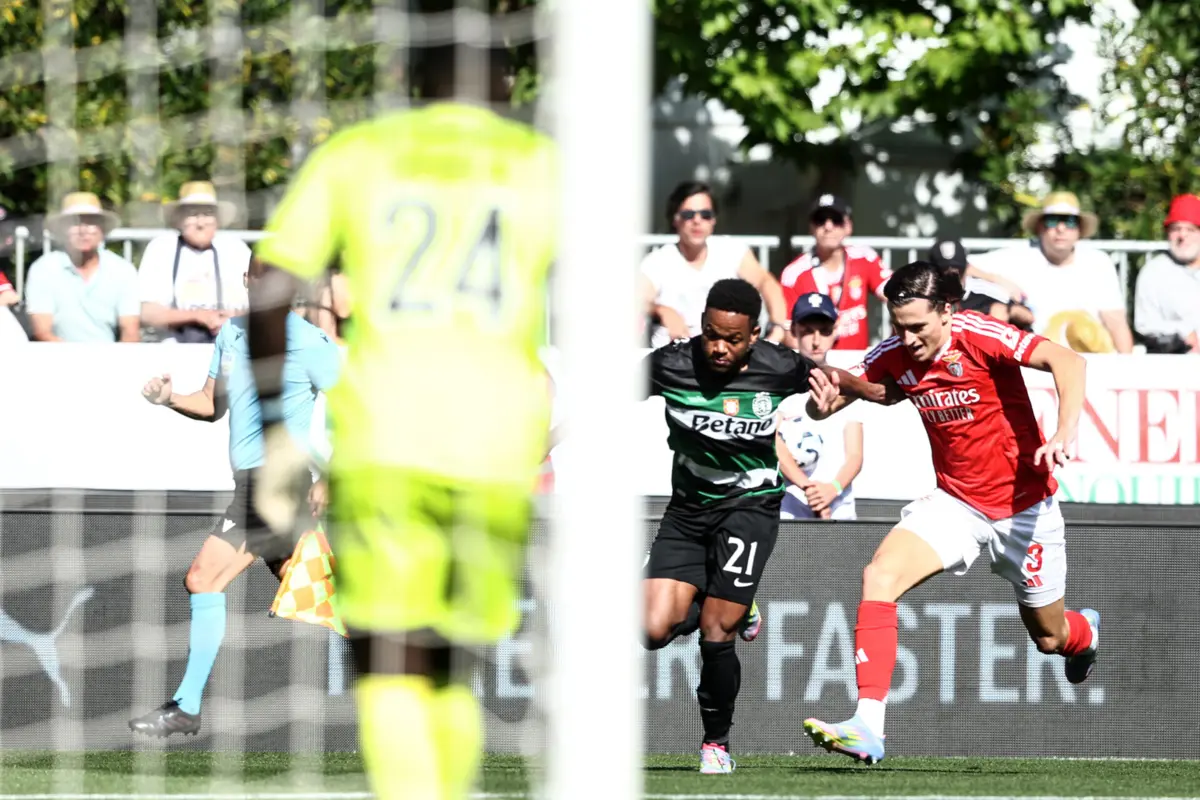 Imagem de contexto do artigo Álvaro Carreras nos planos do Benfica para o Mundial de Clubes